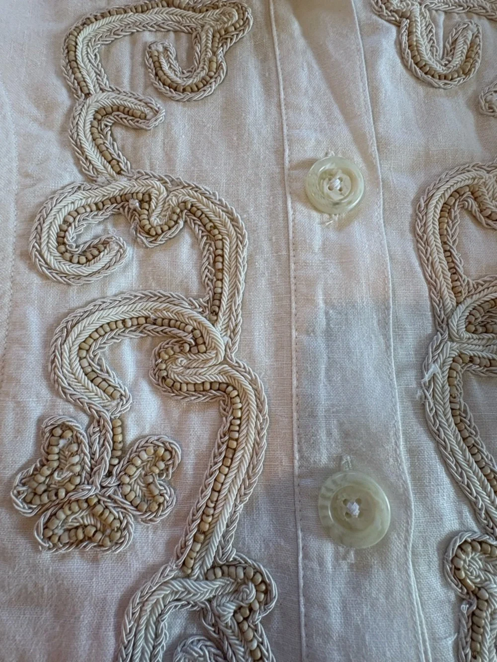 Chico’s Ivory Linen Beaded Blazer Coastal Grandma Boho Jacket Size 2 (L) - Picture 5 of 9